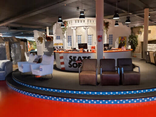 Pluche pop Rubriek Christchurch Seats and Sofas Megastore Hengelo | Alle dagen geopend!